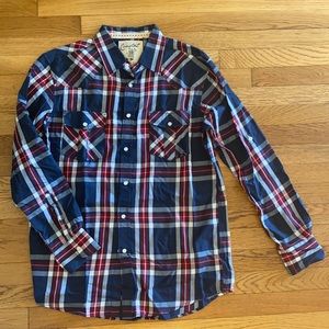 2 men’s button up shirts